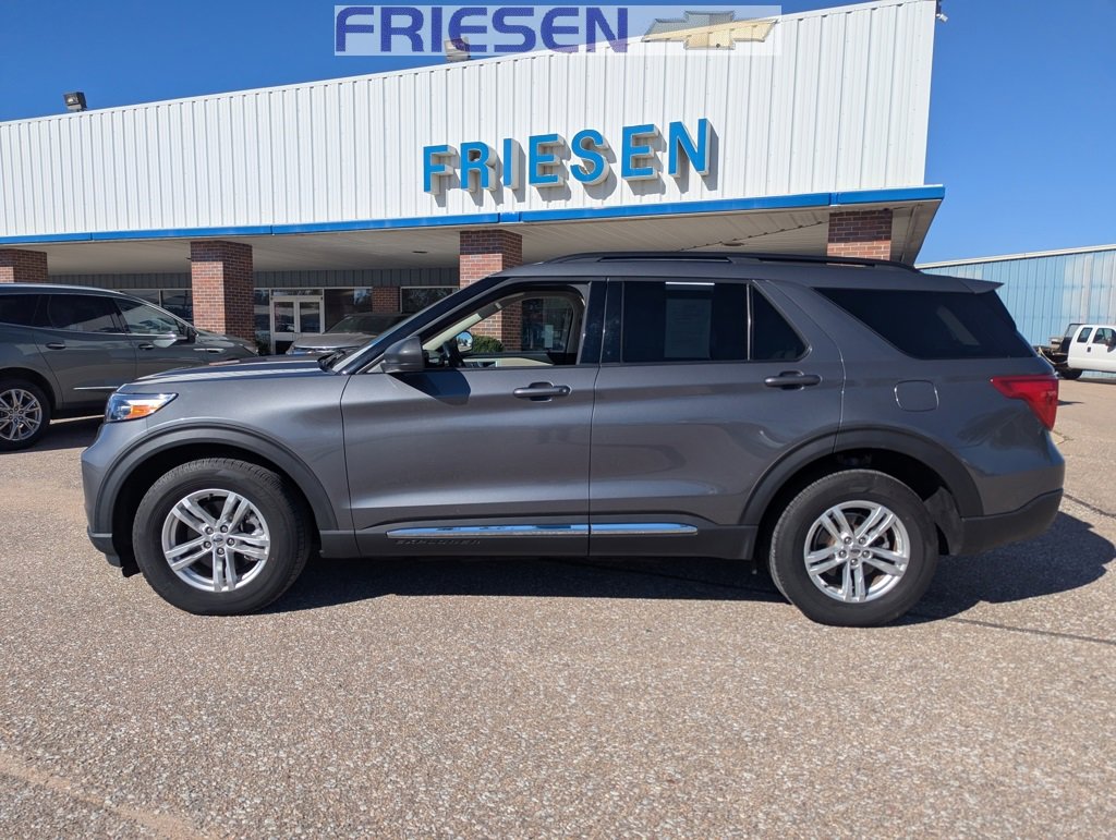 2022 Ford Explorer XLT photo 4