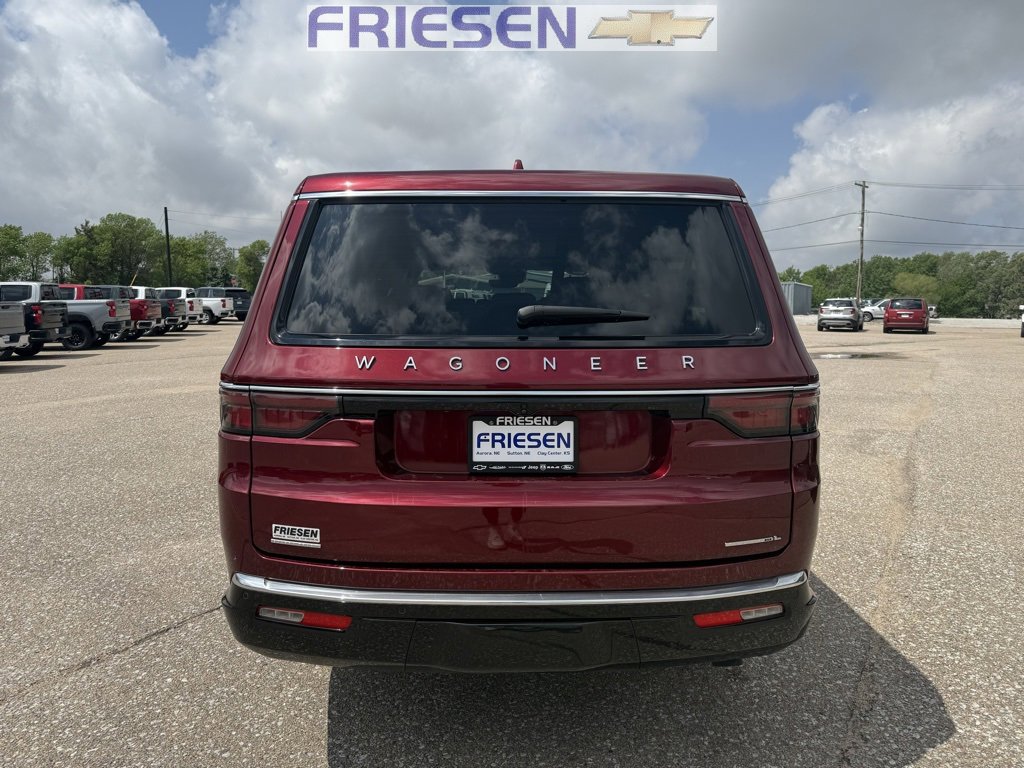 2023 Jeep Wagoneer L Series III photo 4