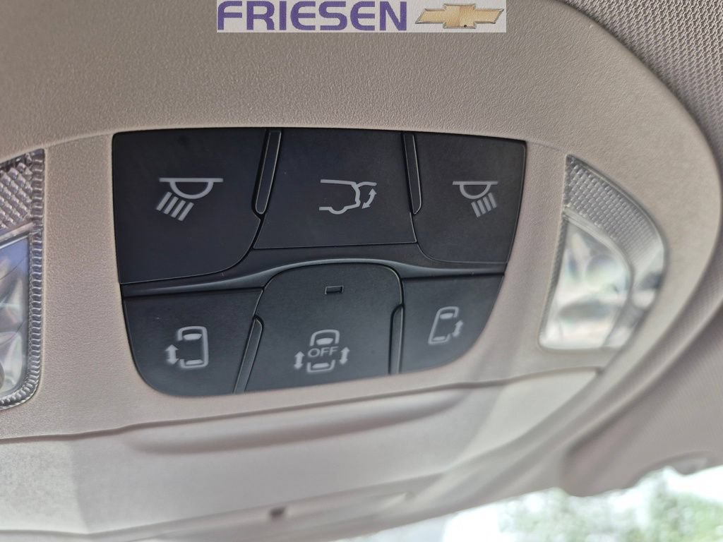 2023 Chrysler Pacifica Touring L - Photo 19
