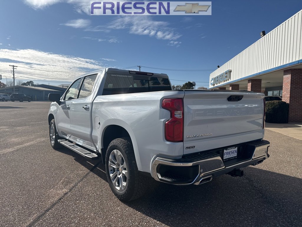 2026 Chevrolet Silverado 1500 LTZ photo 3