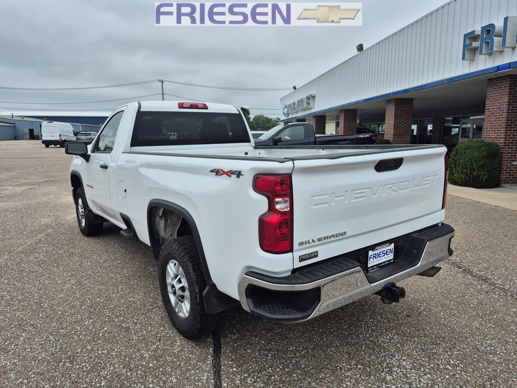 2024 Chevrolet Silverado 2500HD photo 2