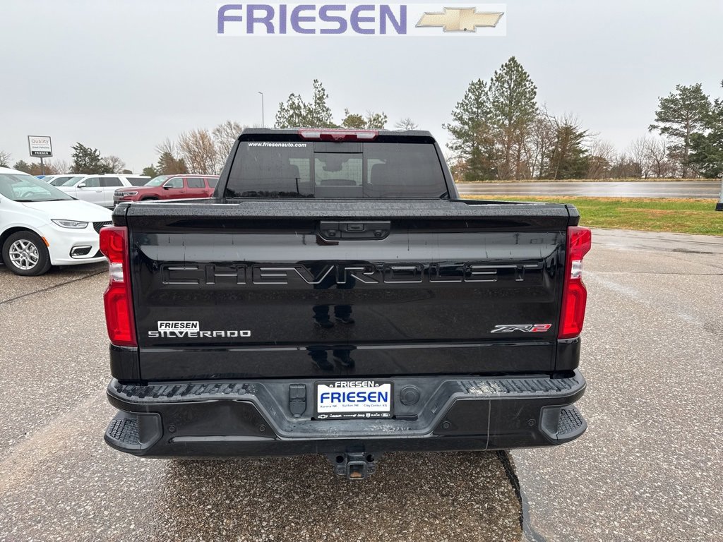 2024 Chevrolet Silverado 1500 ZR2 photo 3
