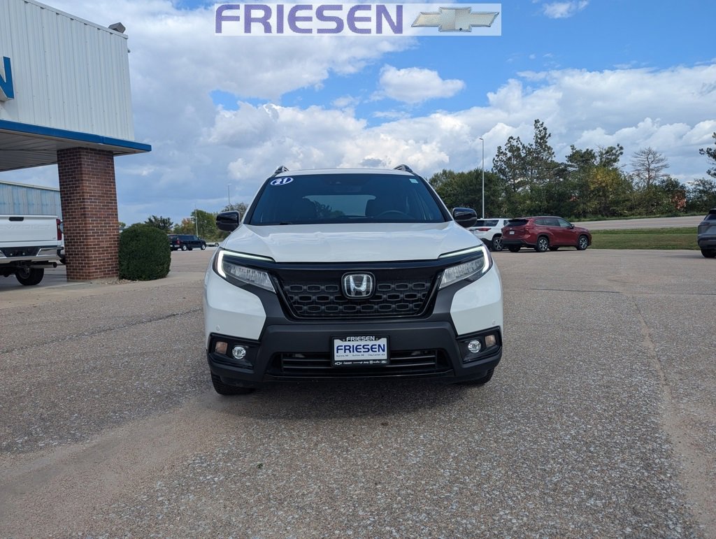2021 Honda Passport Elite photo 2