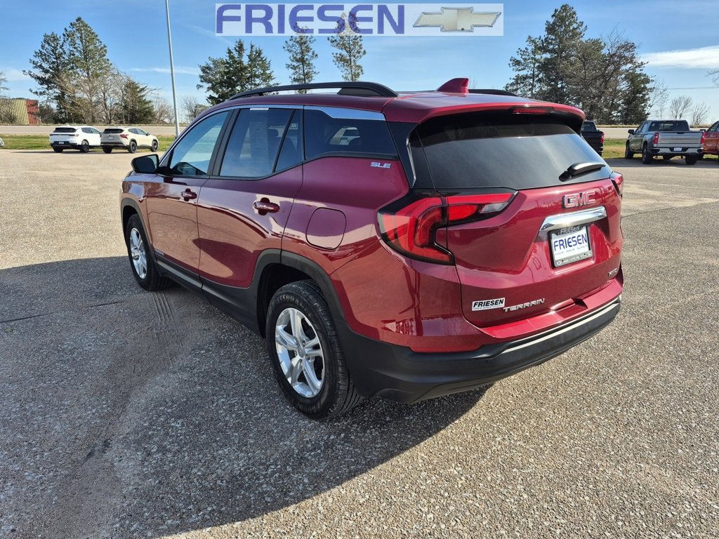 2021 Gmc Terrain SLE photo 3