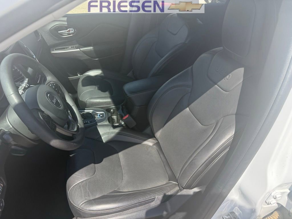 2021 Jeep Cherokee Latitude Lux - Photo 9