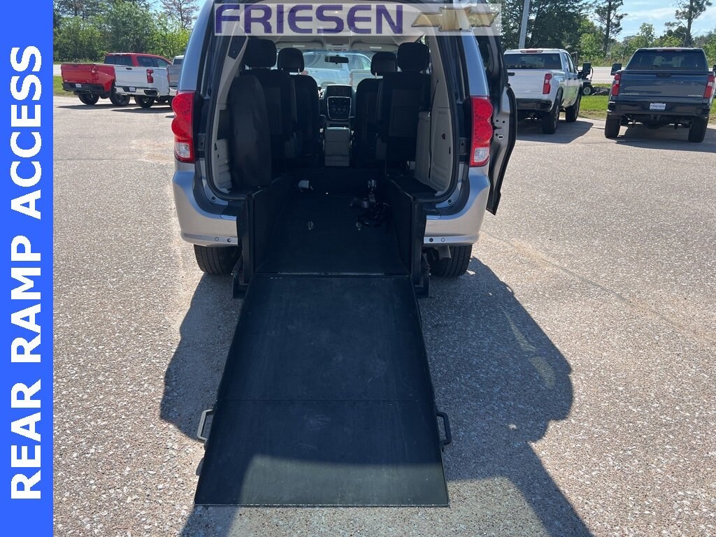 Used 2016 Dodge Grand Caravan SXT