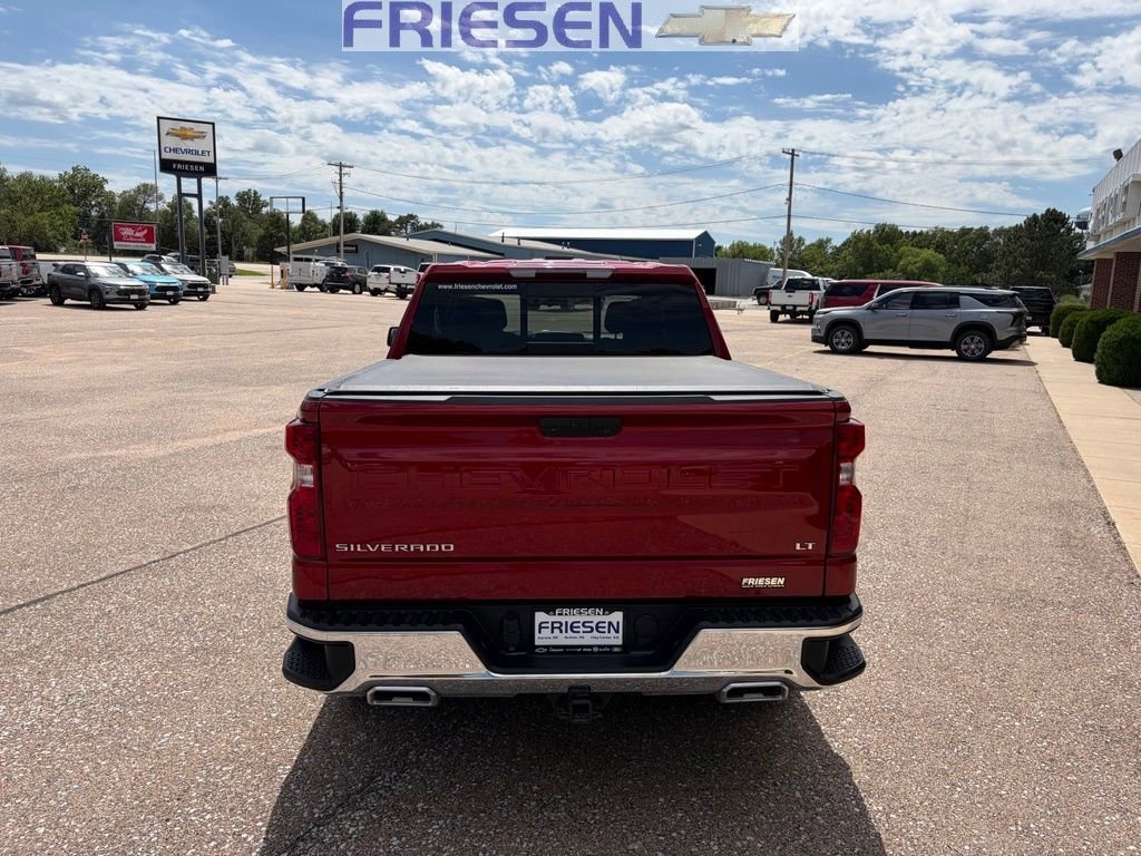 Used 2021 Chevrolet Silverado 1500 LT Truck