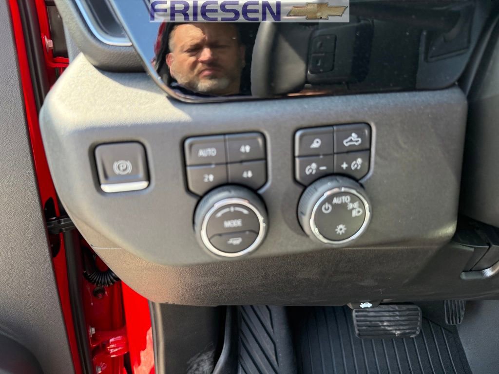 2025 Chevrolet Silverado 1500 LT - Photo 18