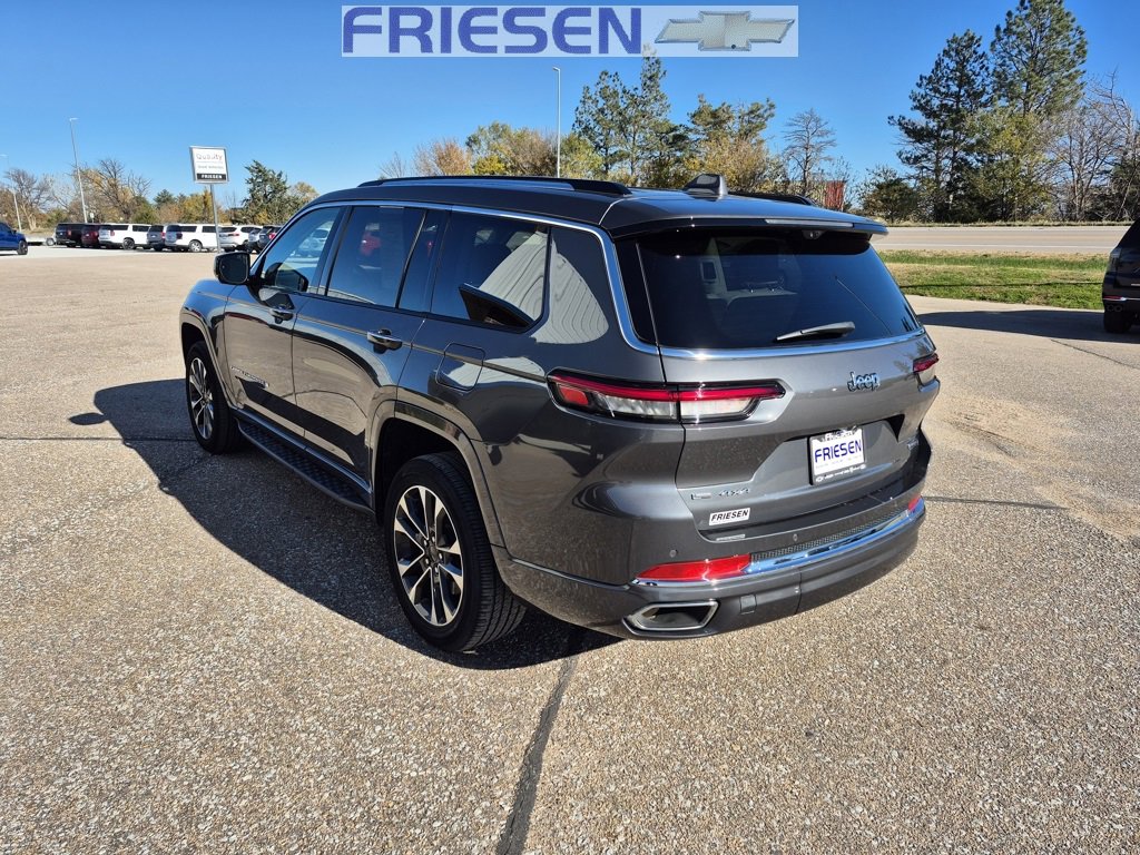 2022 Jeep Grand Cherokee Overland photo 4