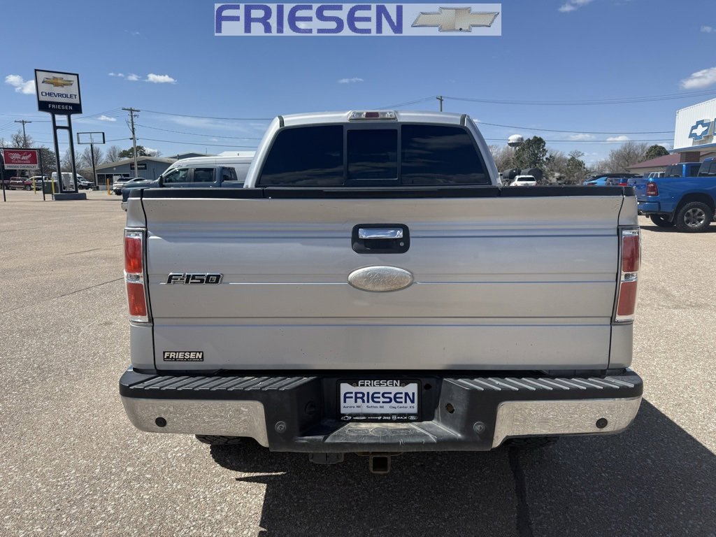 2011 Ford F-150 XLT photo 4