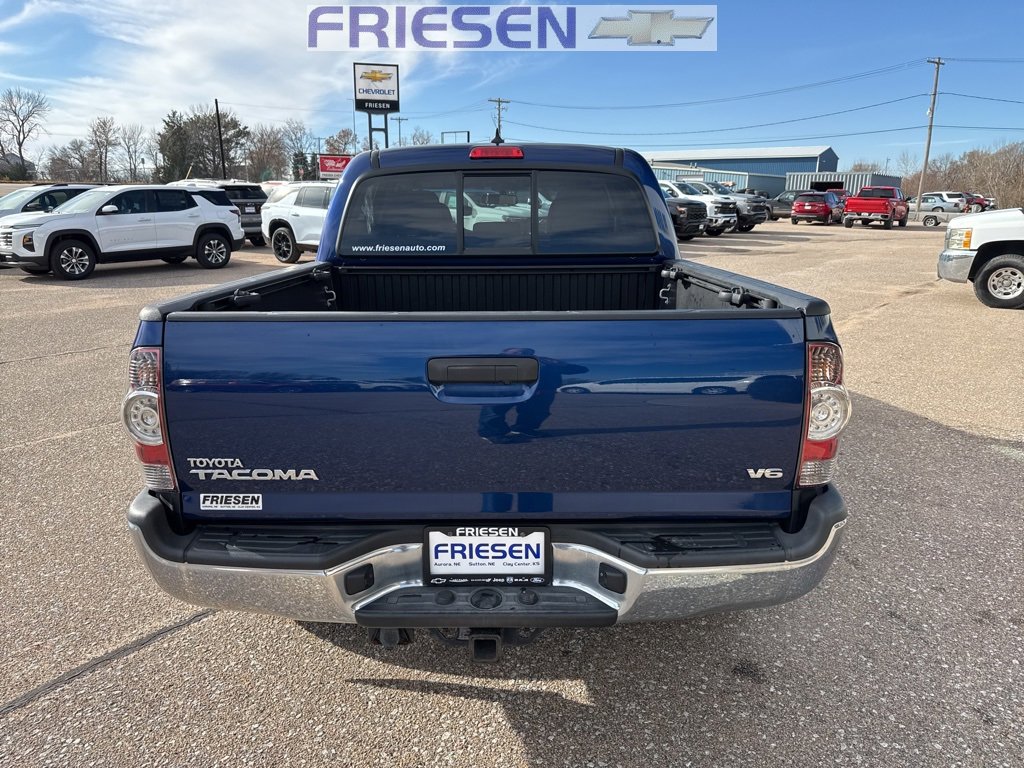 2015 Toyota Tacoma Base photo 3