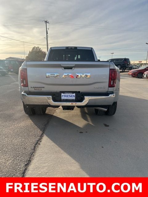 2026 RAM 3500 Laramie - Photo 7