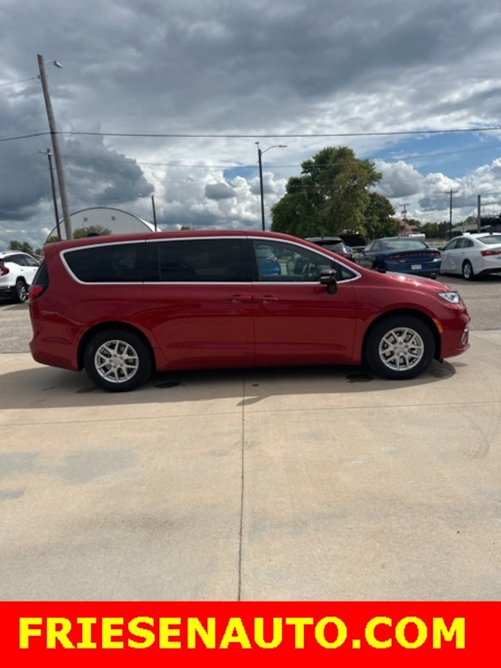 New 2025 Chrysler Pacifica SELECT Passenger Van
