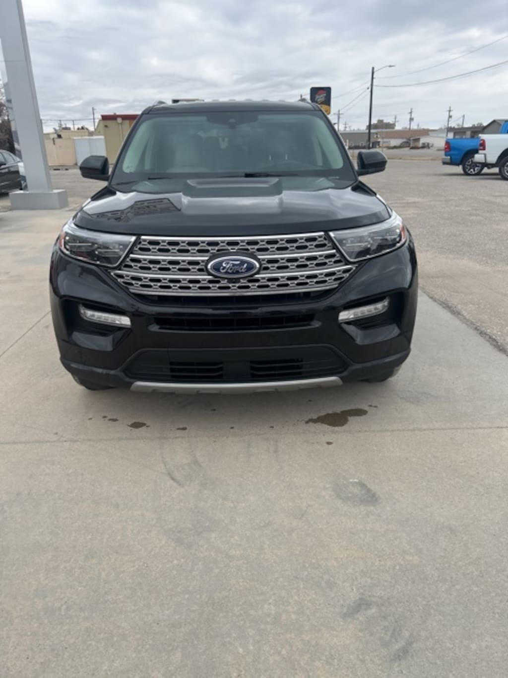 Used 2023 Ford Explorer Limited SUV