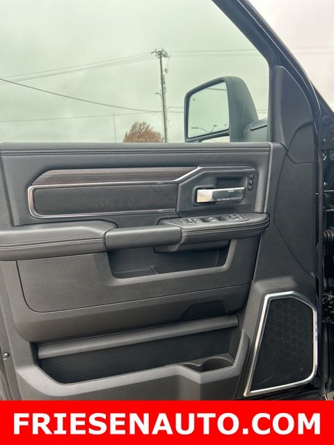 2026 RAM 2500 Laramie - Photo 17