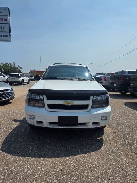 Used 2007 Chevrolet TrailBlazer LT with VIN 1GNDT13S172206638 for sale in Clay Center, KS