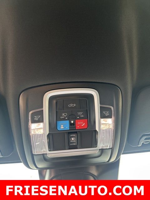 2026 RAM 2500 Laramie - Photo 27
