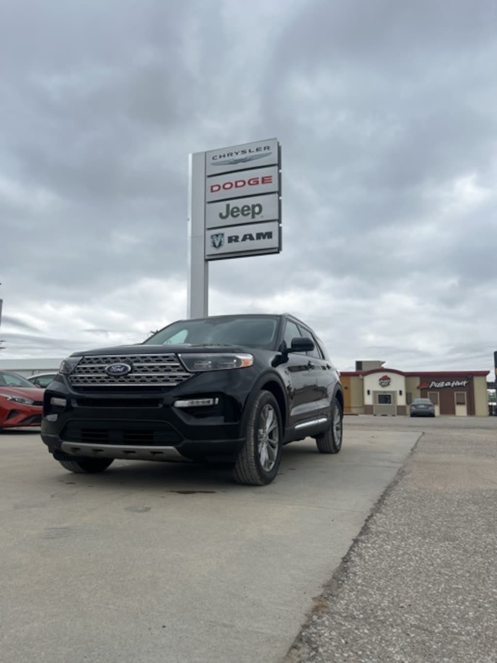 Used 2023 Ford Explorer Limited SUV