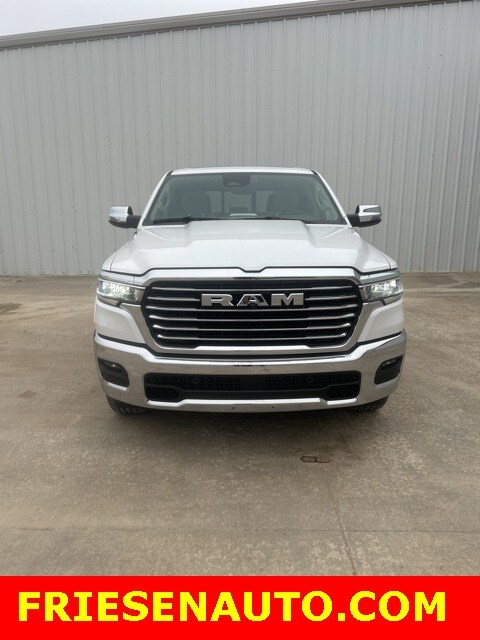 2026 Ram 1500 Laramie photo 3