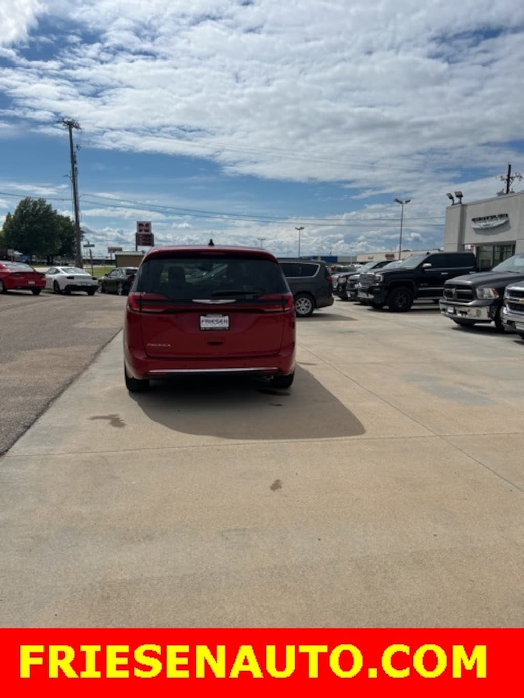 New 2025 Chrysler Pacifica SELECT Passenger Van