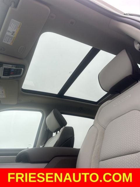 2026 RAM 1500 Laramie - Photo 26