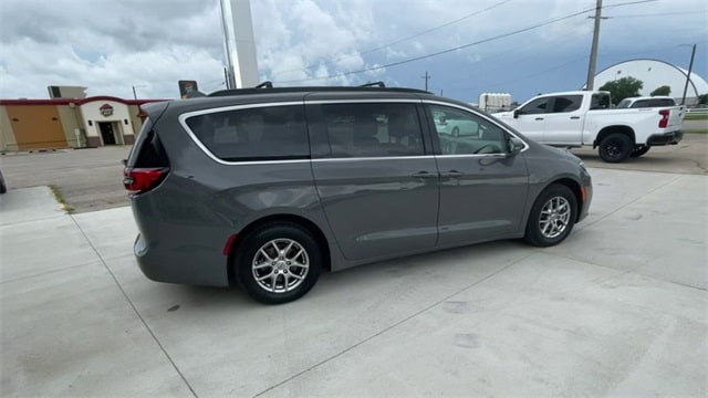 Used 2021 Chrysler Pacifica Touring with VIN 2C4RC1FG6MR519719 for sale in Clay Center, KS