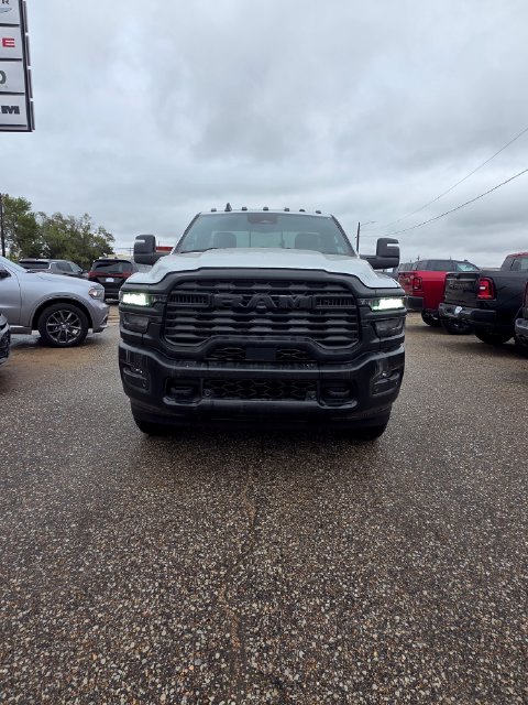 New 2026 Ram 2500 TRADESMAN REGULAR CAB 4X4 8' BOX Pickup