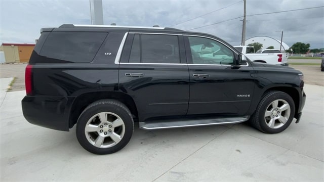 Used 2015 Chevrolet Tahoe LTZ with VIN 1GNSKCKC4FR204307 for sale in Clay Center, KS