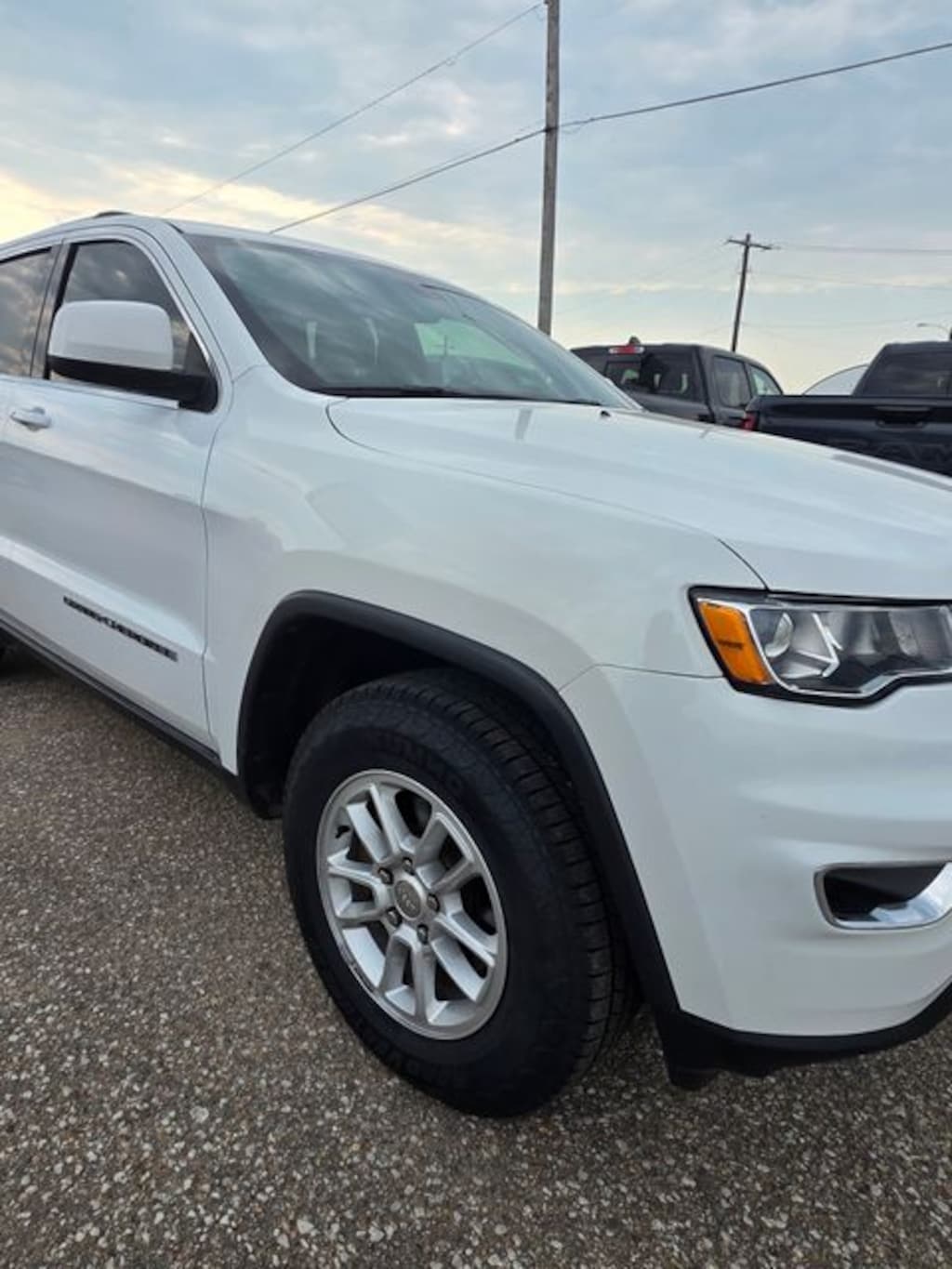 Used 2020 Jeep Grand Cherokee Laredo SUV