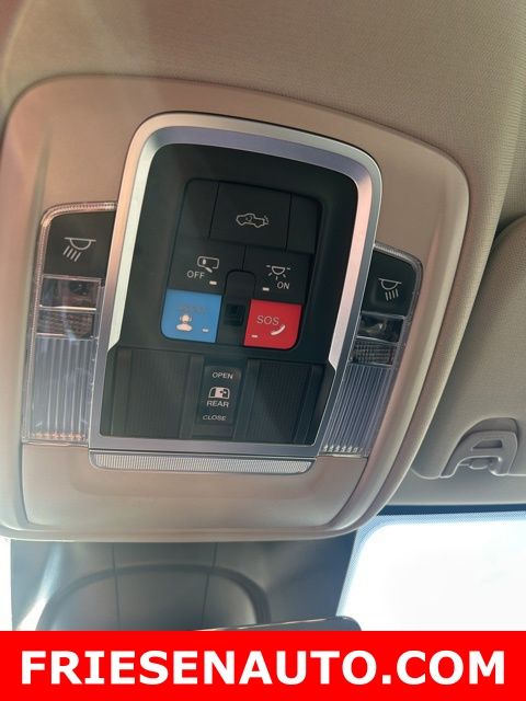 2026 RAM 3500 Laramie - Photo 26