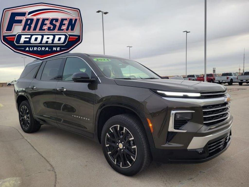 Used 2024 Chevrolet Traverse RS SUV