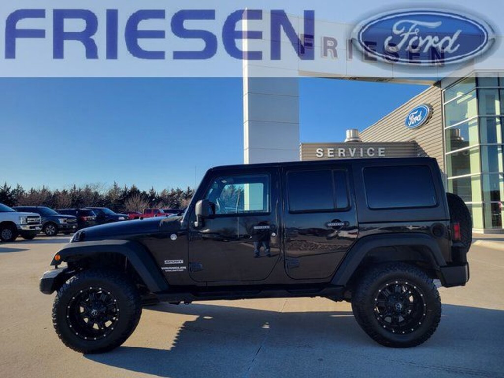 Used 2013 Jeep Wrangler Unlimited Sport SUV