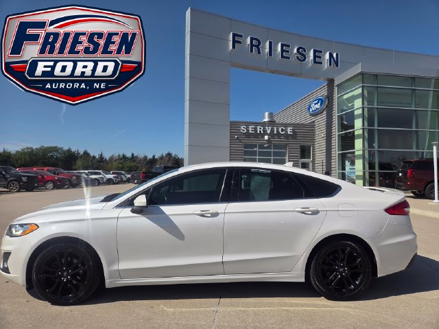 Used 2019 Ford Fusion SE Sedan