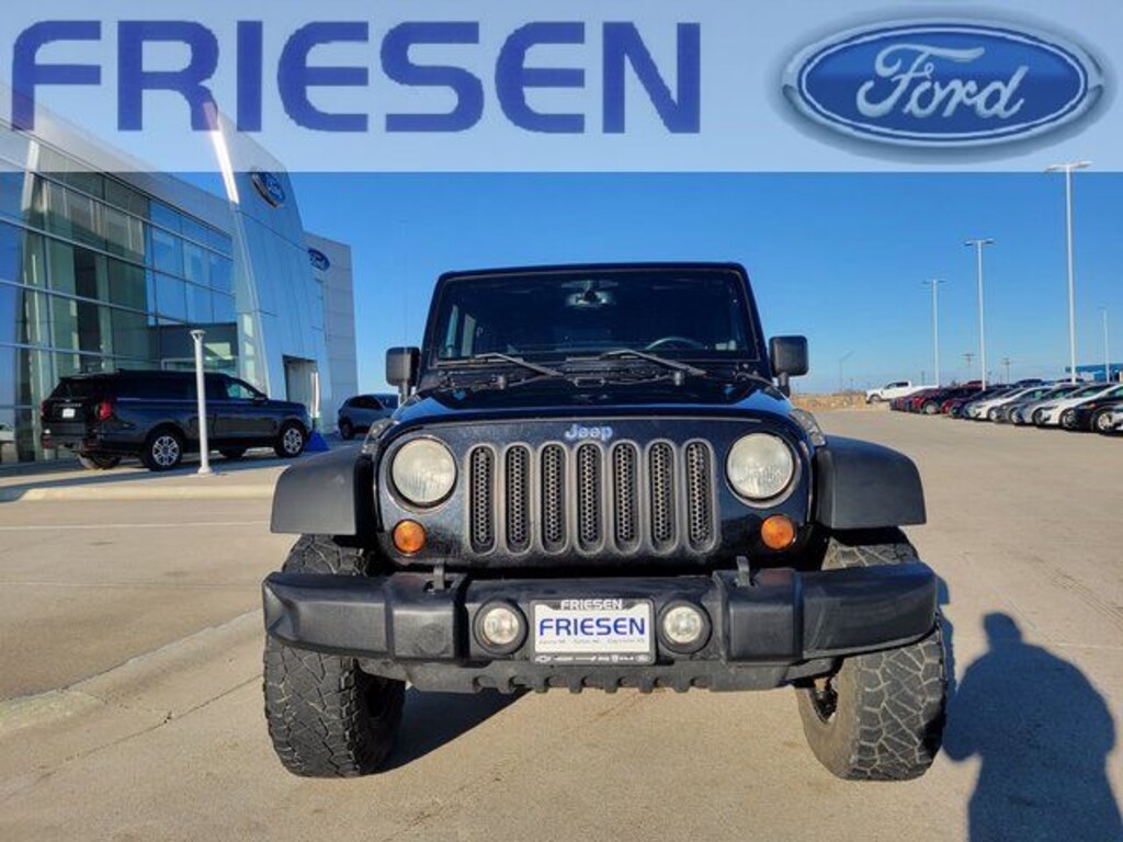 Used 2013 Jeep Wrangler Unlimited Sport SUV