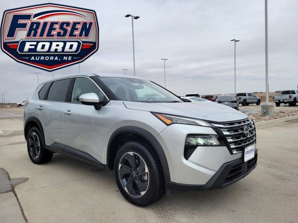 Used 2024 Nissan Rogue SV SUV