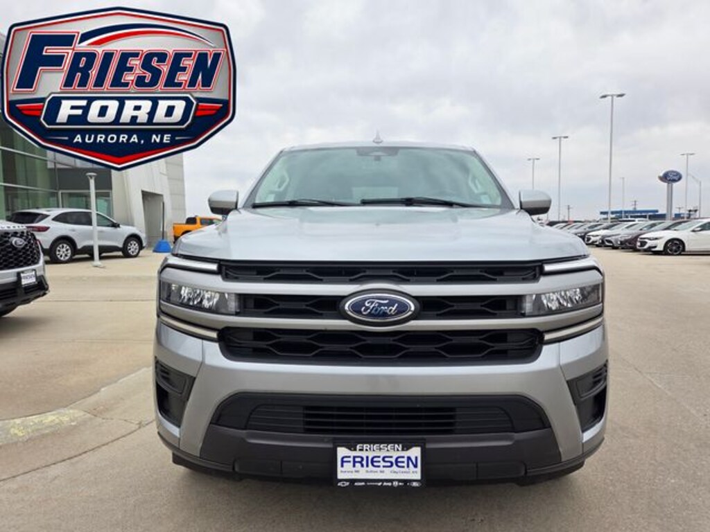 Used 2024 Ford Expedition Max XLT SUV