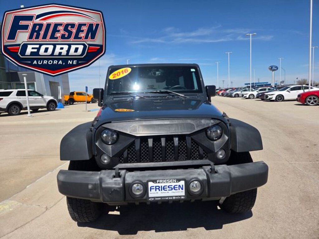 Used 2016 Jeep Wrangler JK Unlimited Sport 4X4 SUV