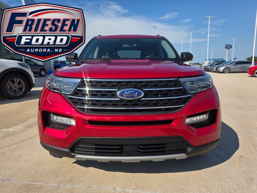 Used 2024 Ford Explorer XLT SUV