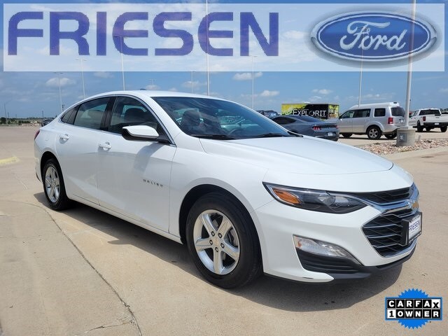 2023 Chevrolet Malibu 1LT photo 3