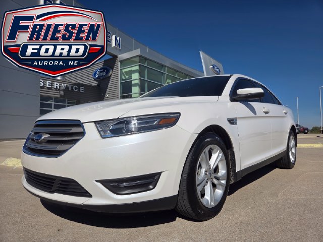 2016 Ford Taurus