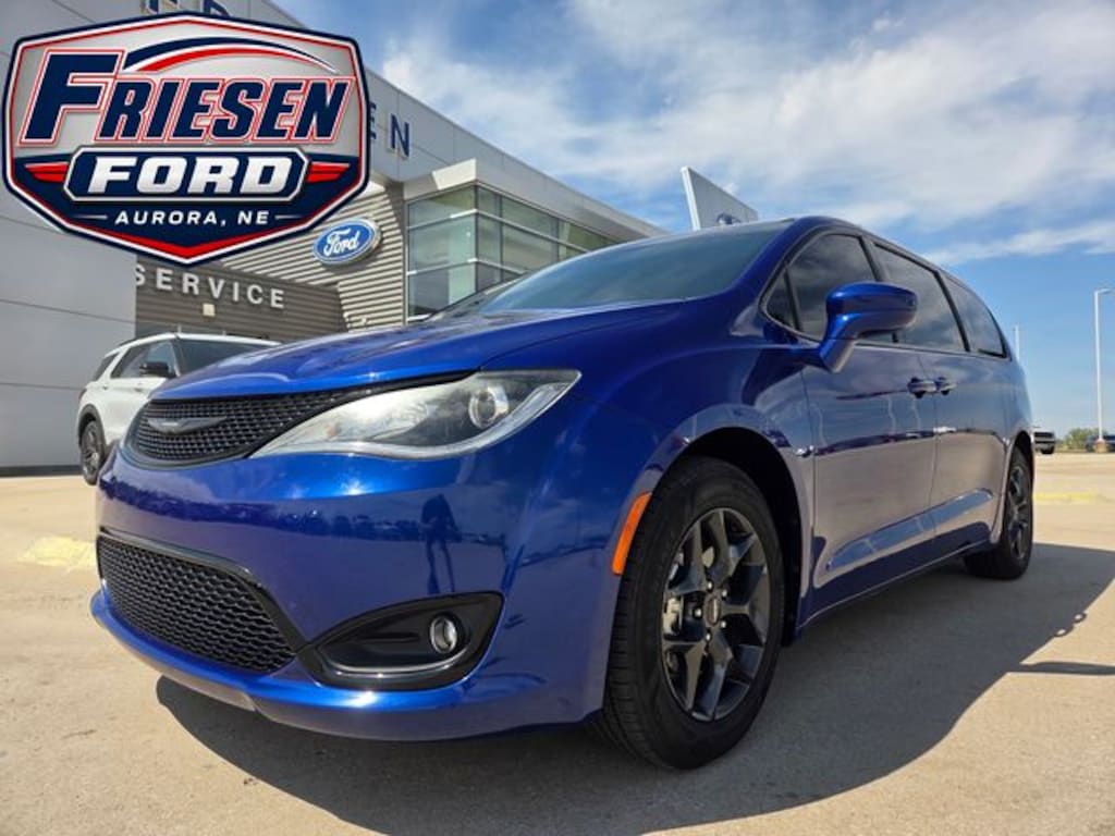 Used 2018 Chrysler Pacifica Touring Plus Van