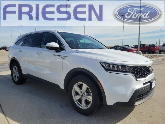 2021 Kia Sorento LX photo 3