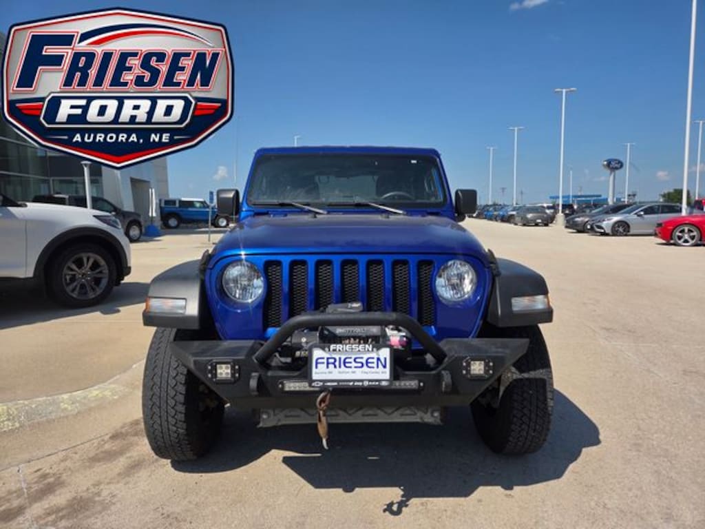 Used 2019 Jeep Wrangler Sport 4x4 SUV