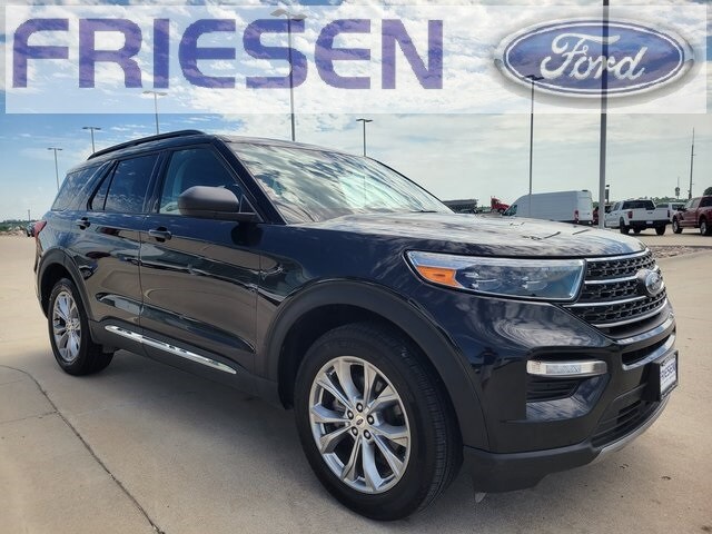 2023 Ford Explorer XLT photo 3