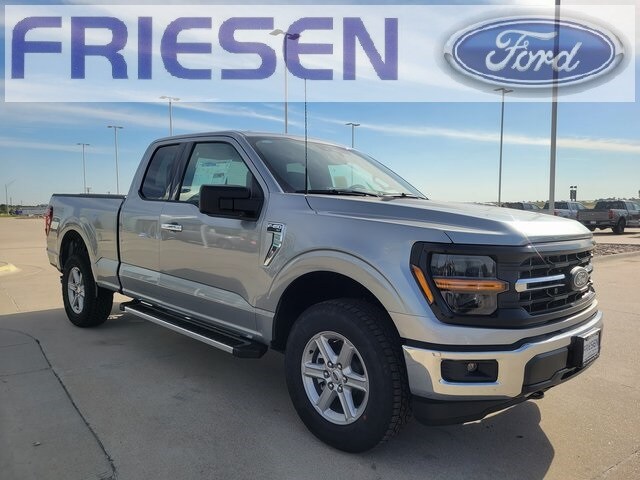 2025 Ford F-150 XLT photo 2