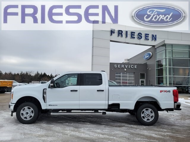 2026 Ford F-350 XLT photo 2