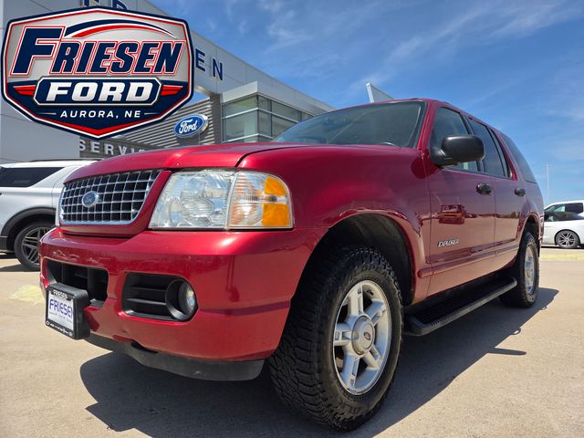 2005 Ford Explorer's photo