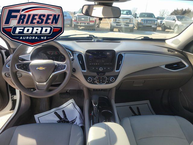 2022 Chevrolet Malibu 1LT - Photo 15