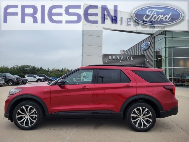 2025 Ford Explorer ST-Line photo 4