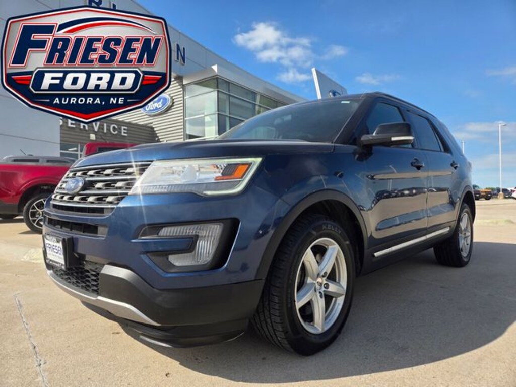 Used 2017 Ford Explorer XLT SUV